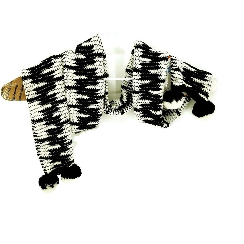 Libby Edleman Black/White Pom Pom Long Knit Trendy Scarf Womens 41"L 7"W